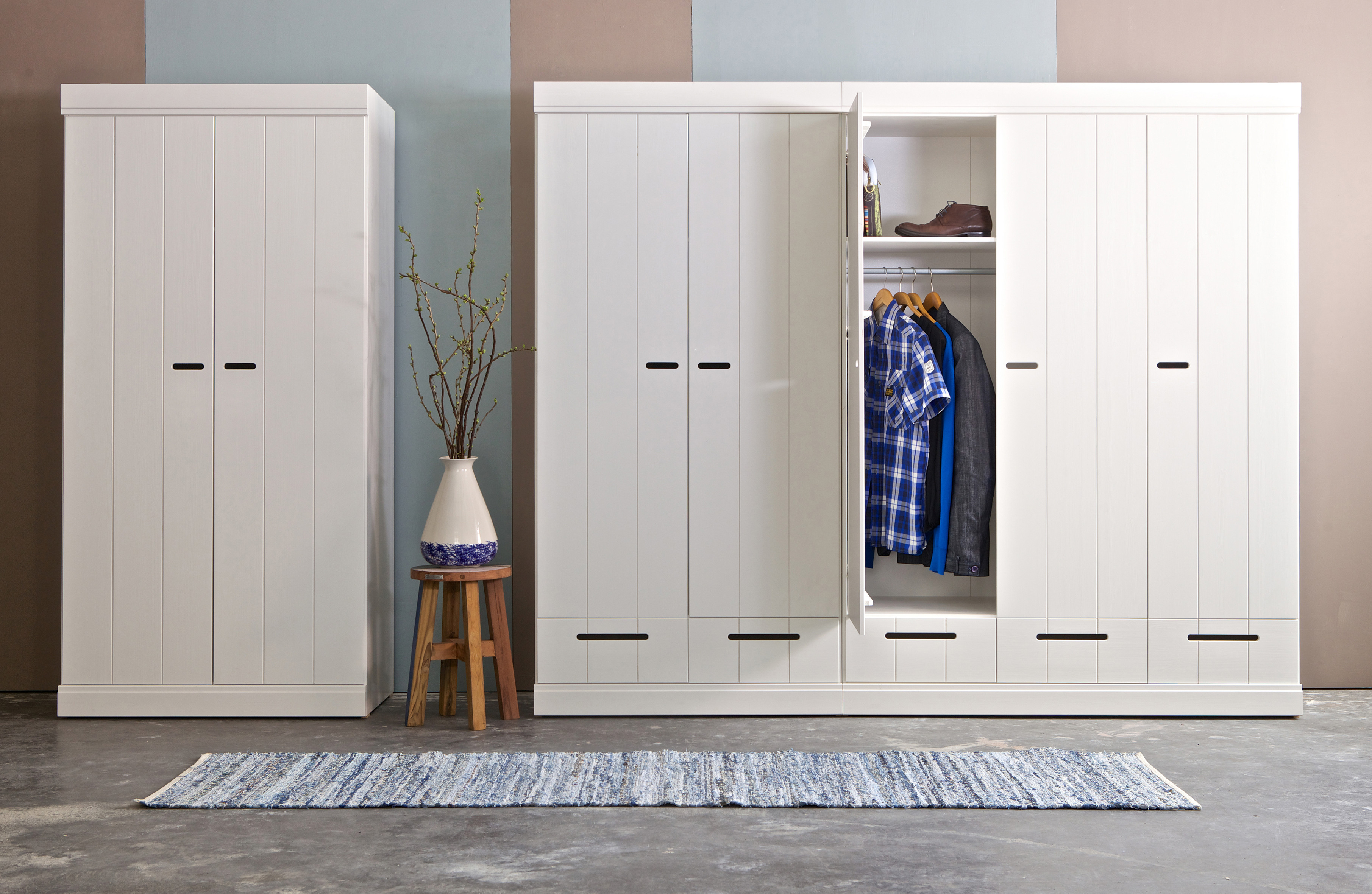 Rent a Closet Connect 2drs white? Rent at KeyPro furniture rental!
