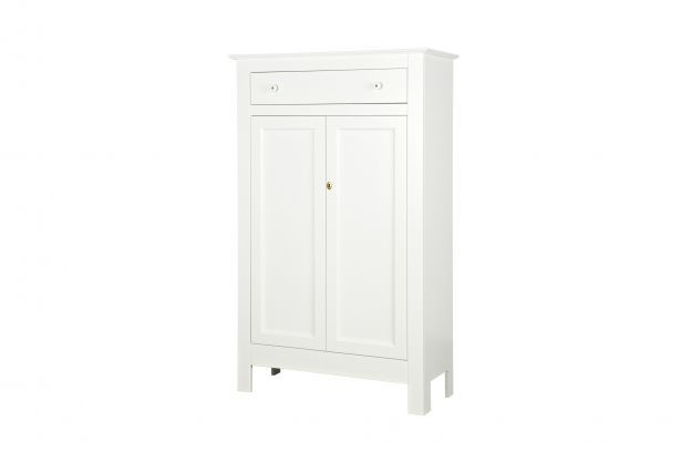 Rent a Eva dresser white? Rent at KeyPro furniture rental!
